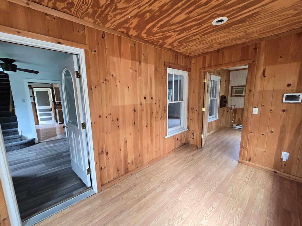3689 Old Plank Rd