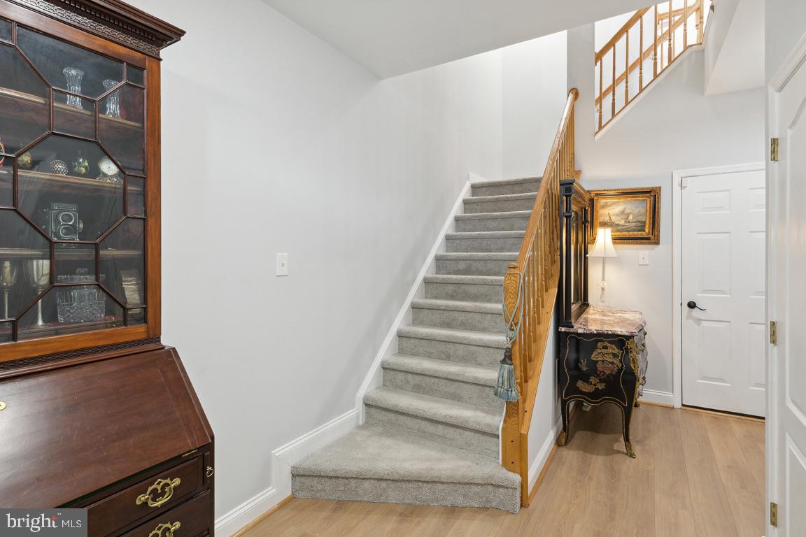 904 Kestrel Ct