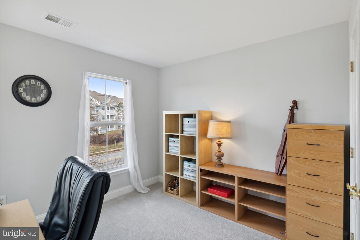 904 Kestrel Ct
