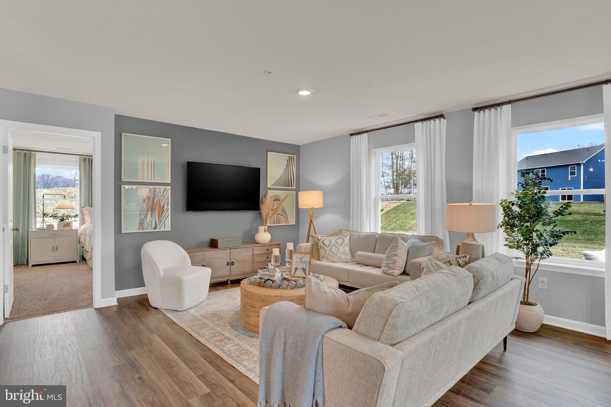 518 Woodland Knoll Way