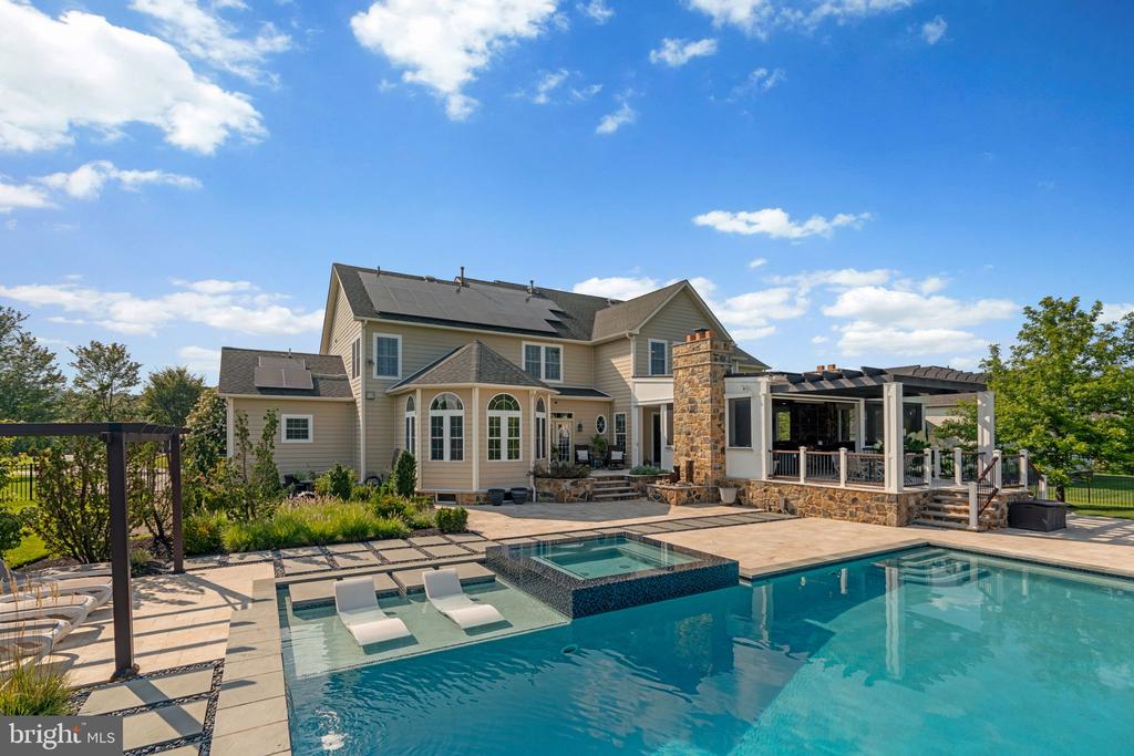 12343 PREAKNESS CIRCLE LANE