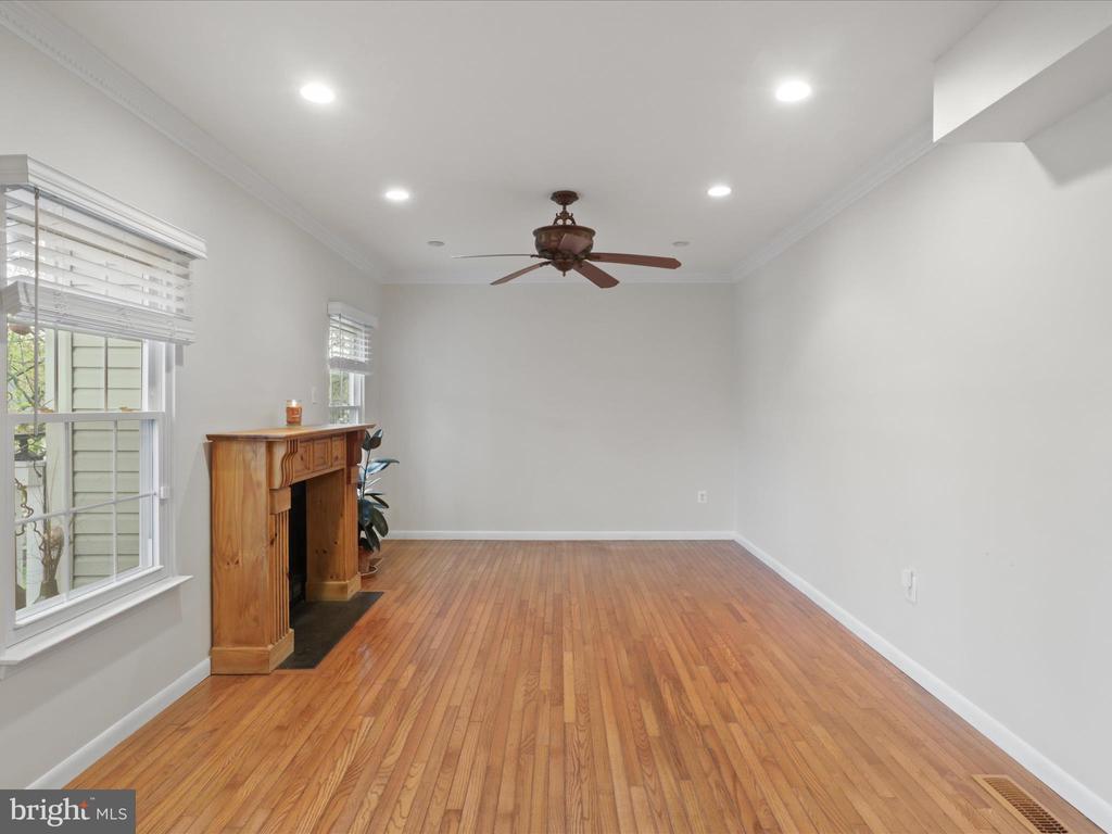 18435 Gardenia Way