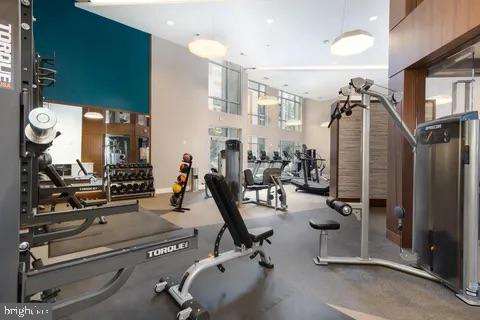 145 RIVERHAVEN DRIVE 525