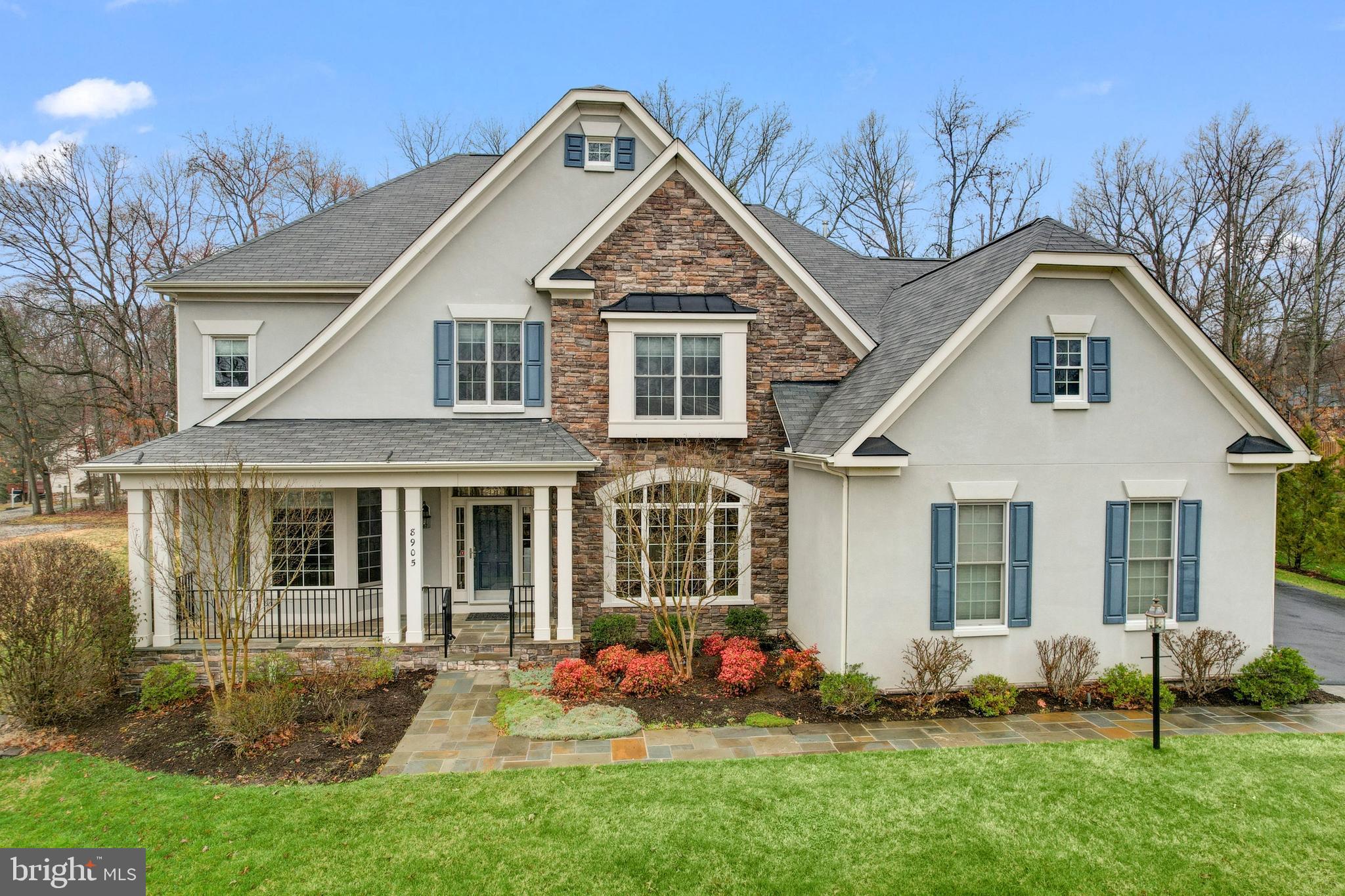 8905 Laurel Overlook Dr