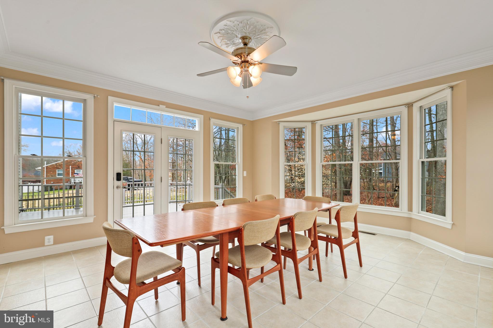 8905 Laurel Overlook Dr