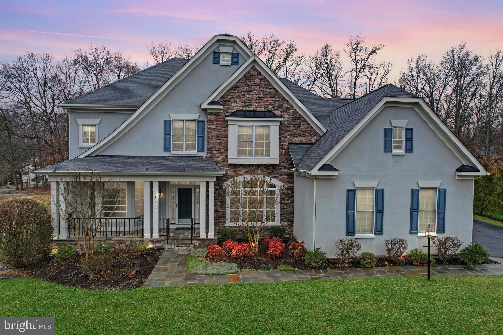 8905 Laurel Overlook Dr