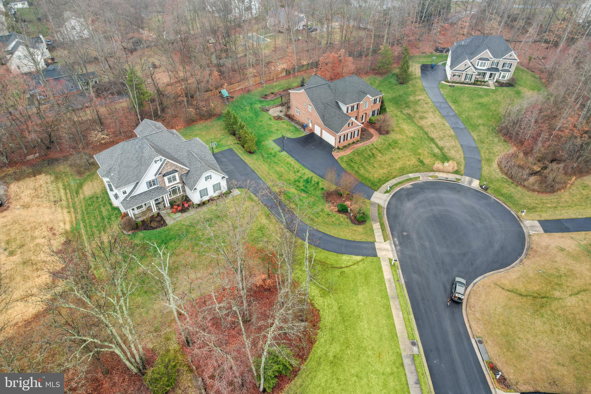 8905 Laurel Overlook Dr