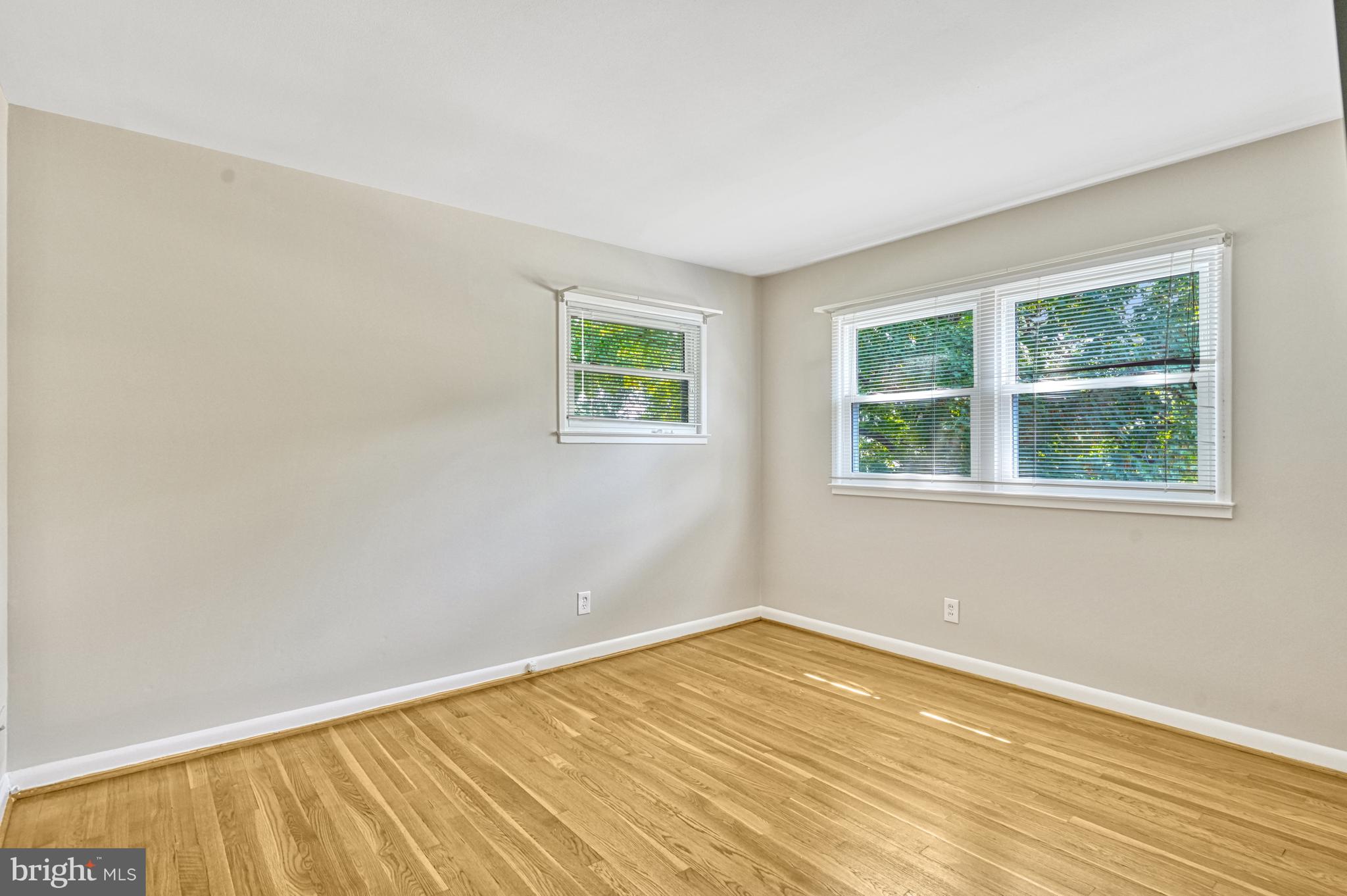 1408 MAYFLOWER DR