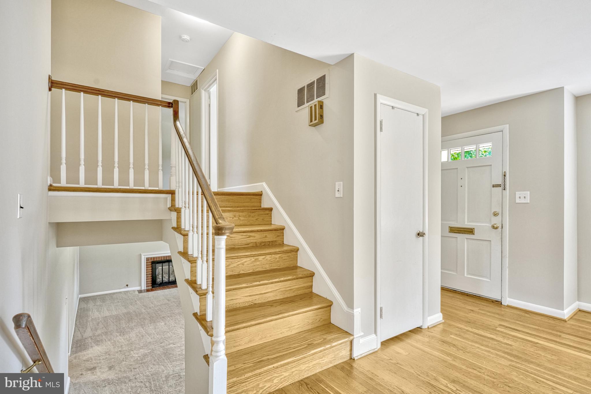 1408 MAYFLOWER DR