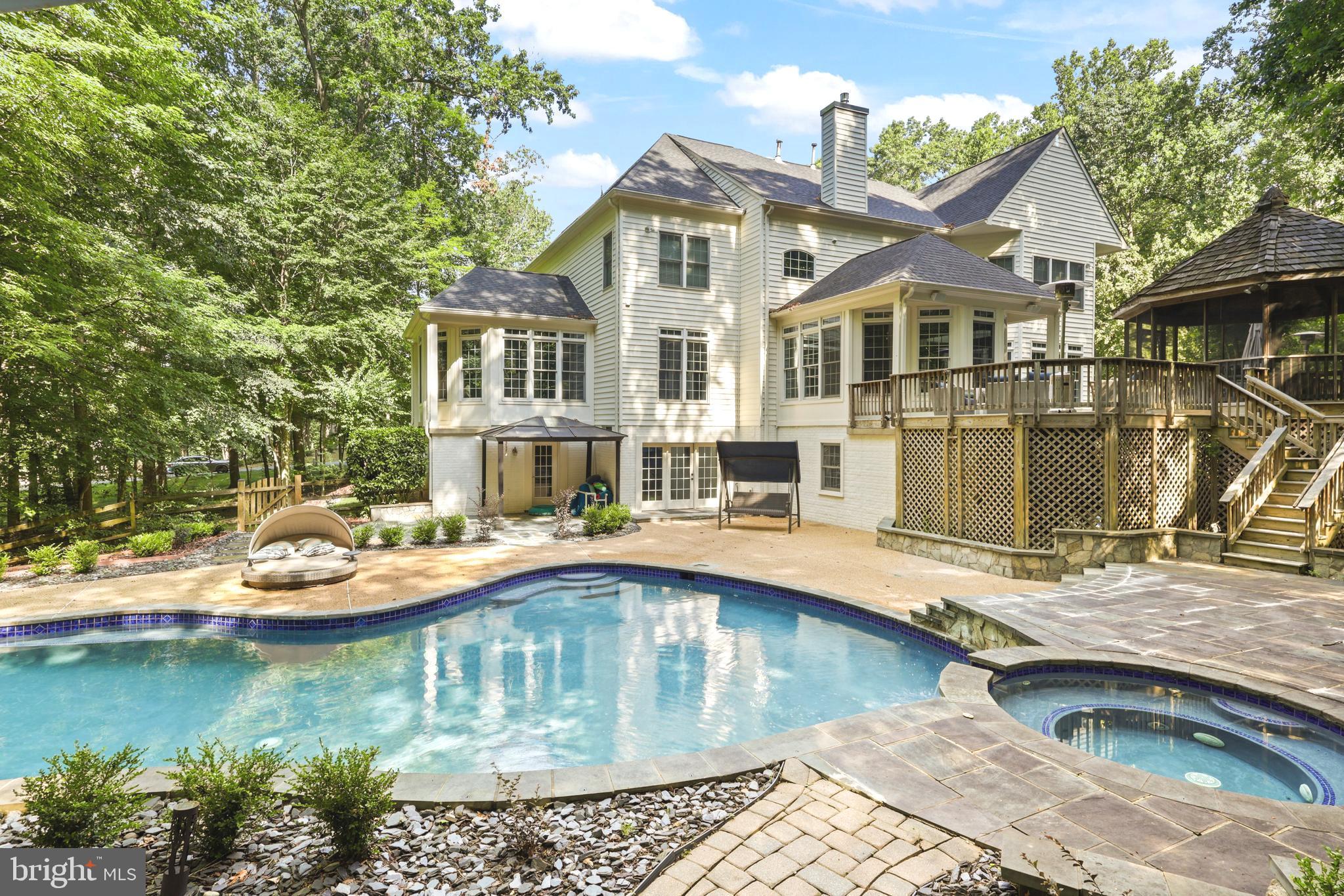 8197 Cottage Rose Ct