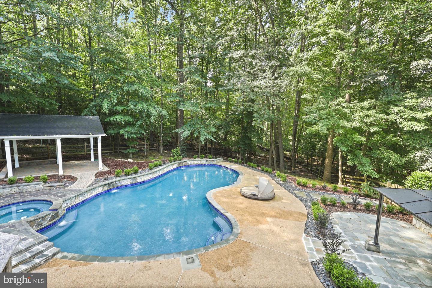 8197 Cottage Rose Ct