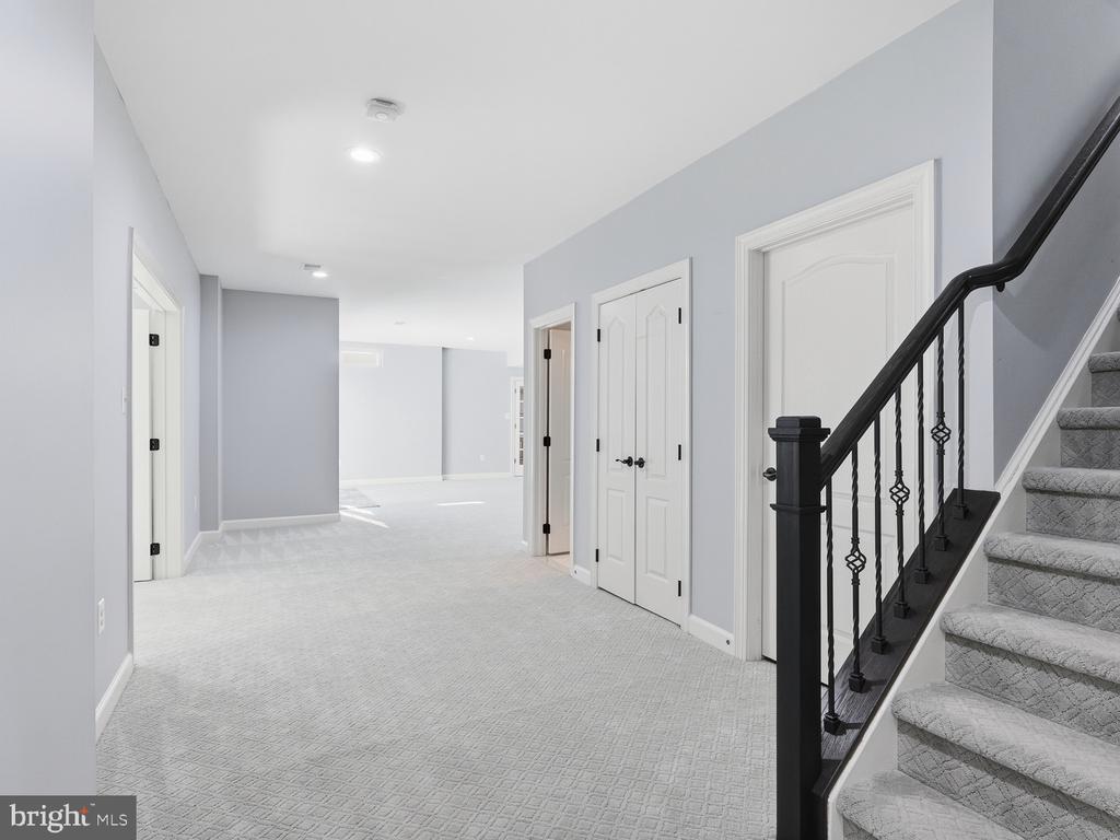 8197 COTTAGE ROSE COURT