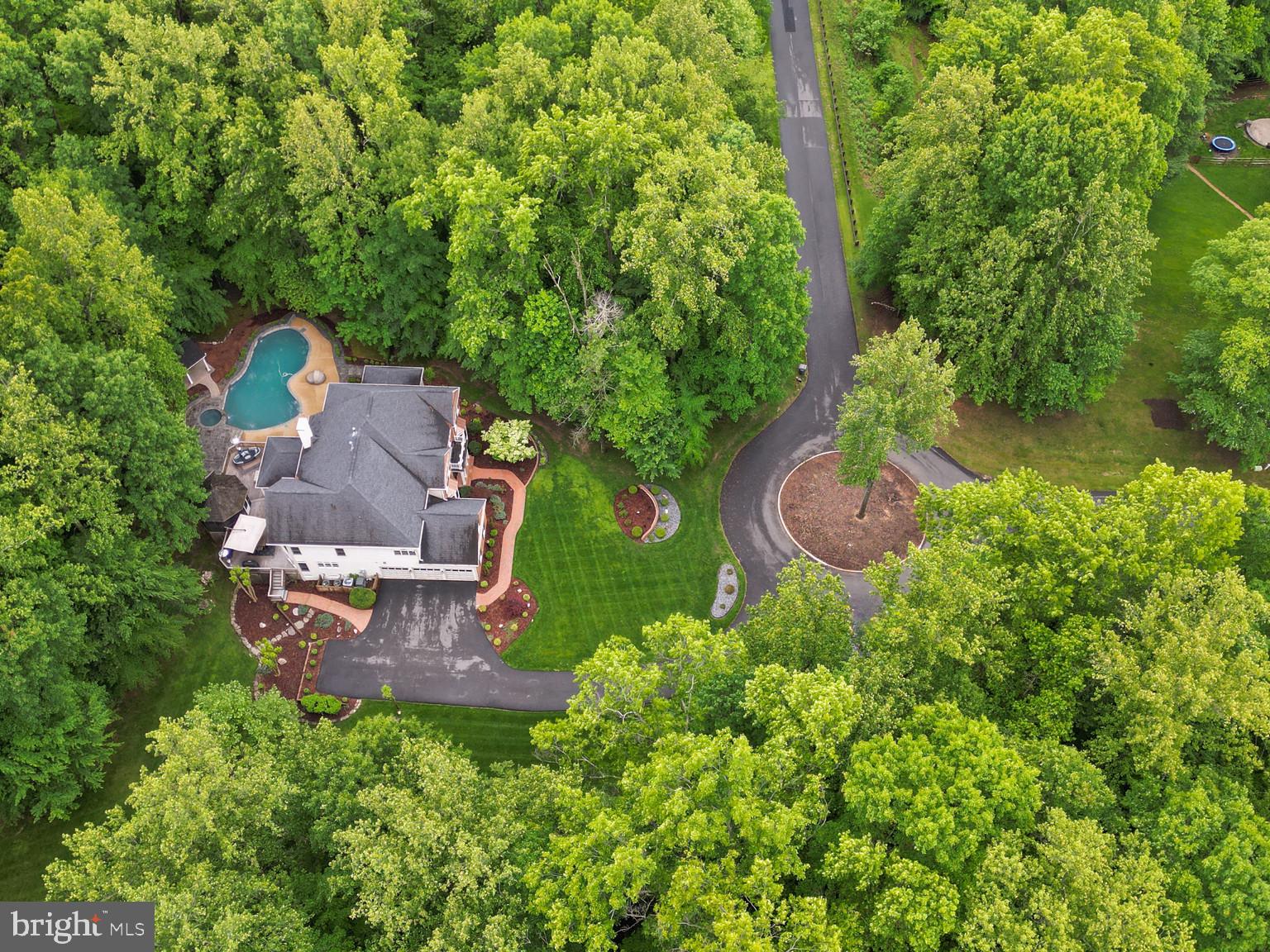 8197 COTTAGE ROSE COURT