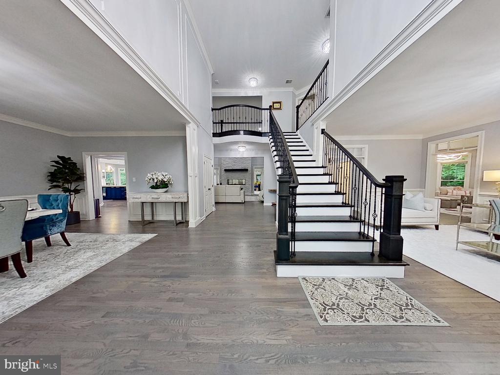 8197 COTTAGE ROSE COURT