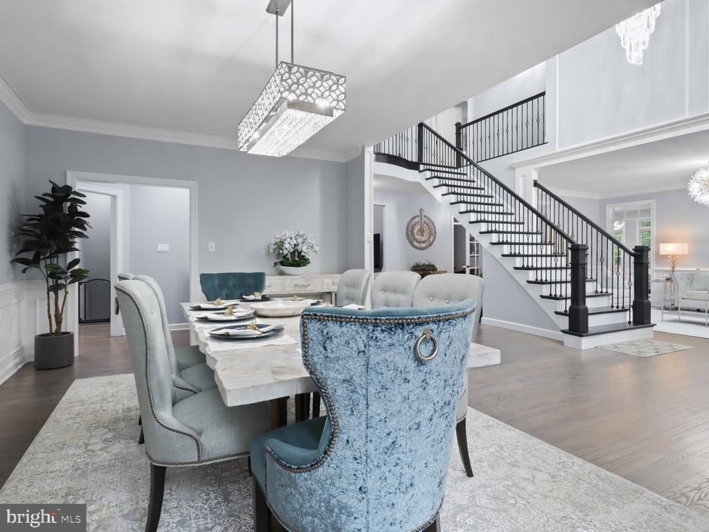 8197 COTTAGE ROSE COURT