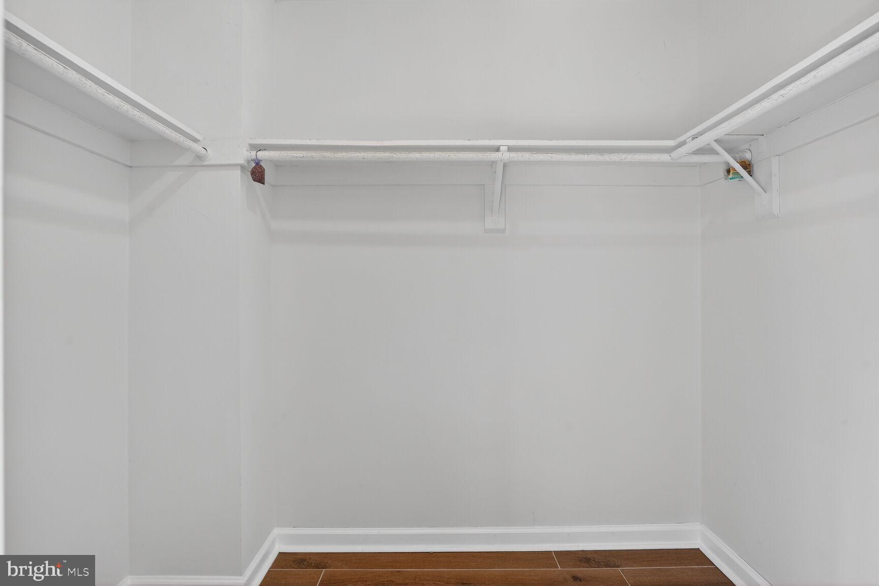 2018 COLTS NECK ROAD 10/11B