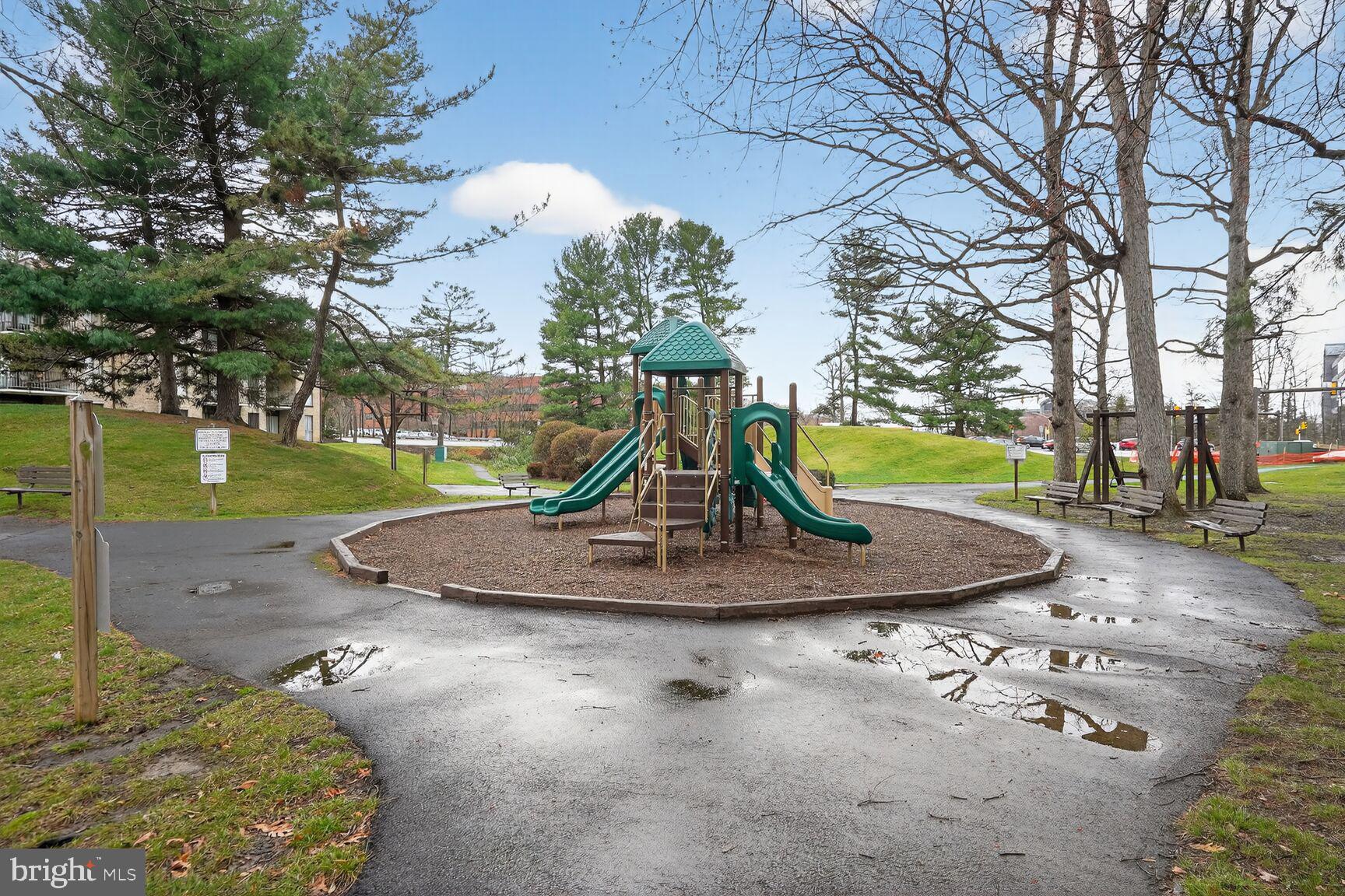 2018 COLTS NECK ROAD 10/11B