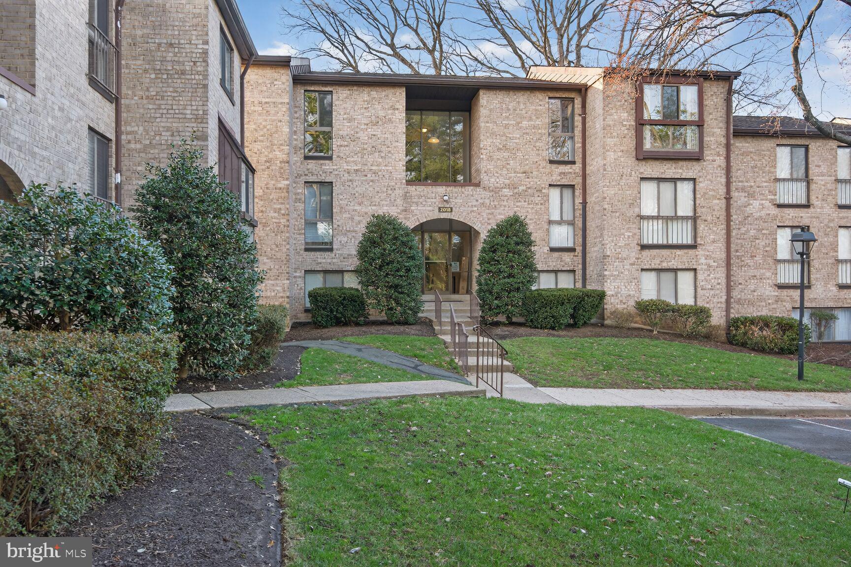 2018 COLTS NECK ROAD 10/11B