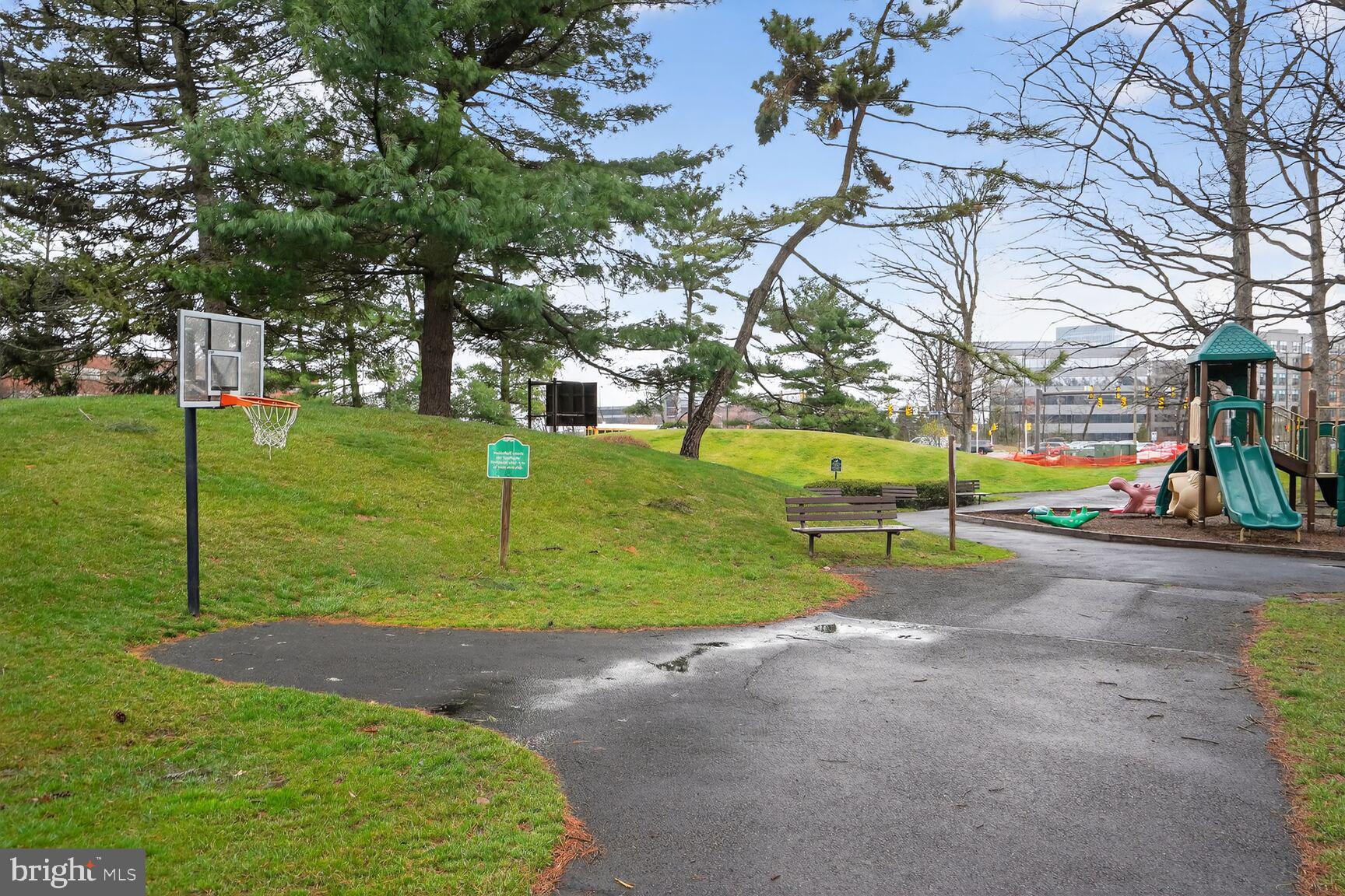 2018 COLTS NECK ROAD 10/11B