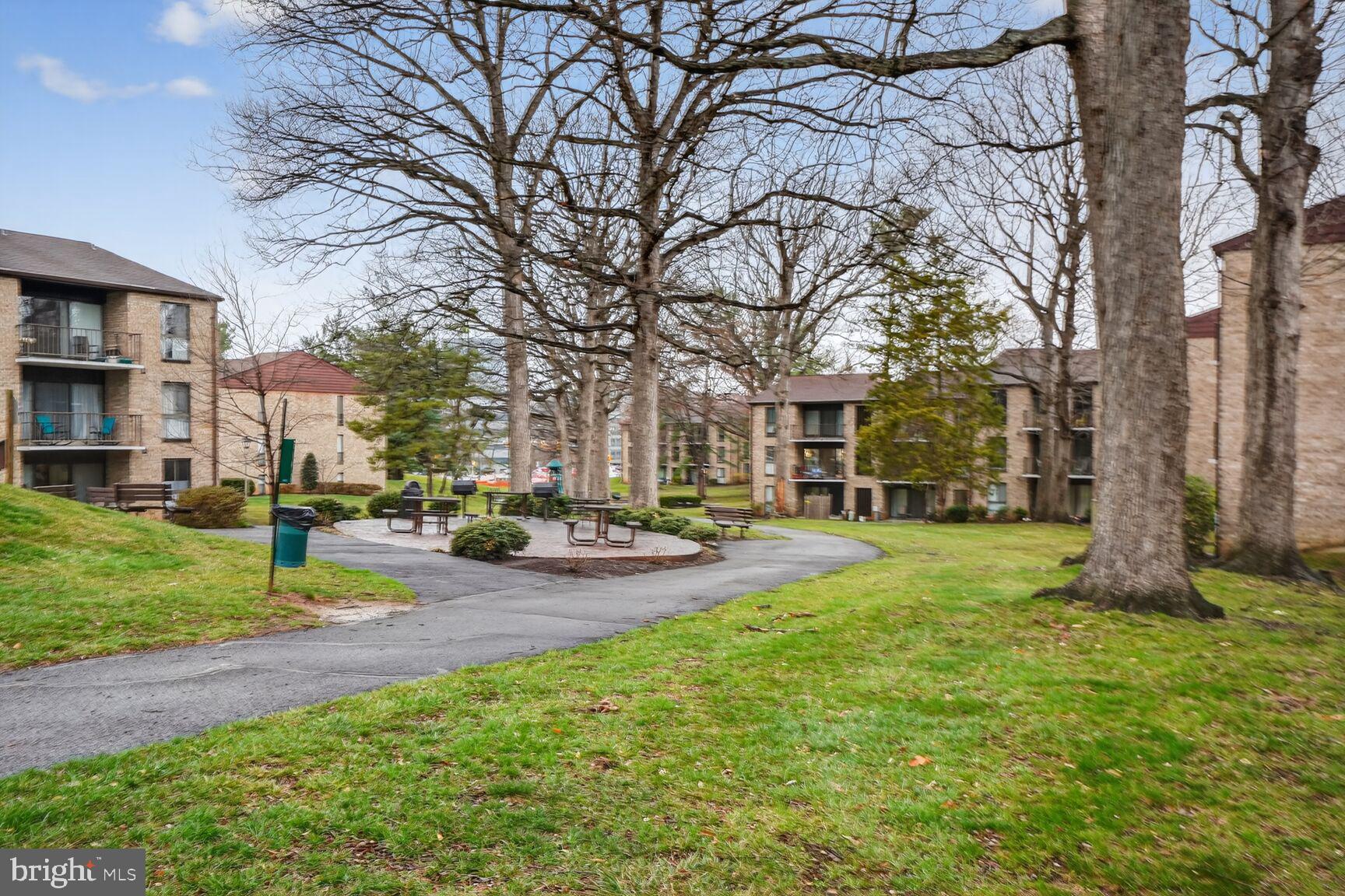 2018 COLTS NECK ROAD 10/11B