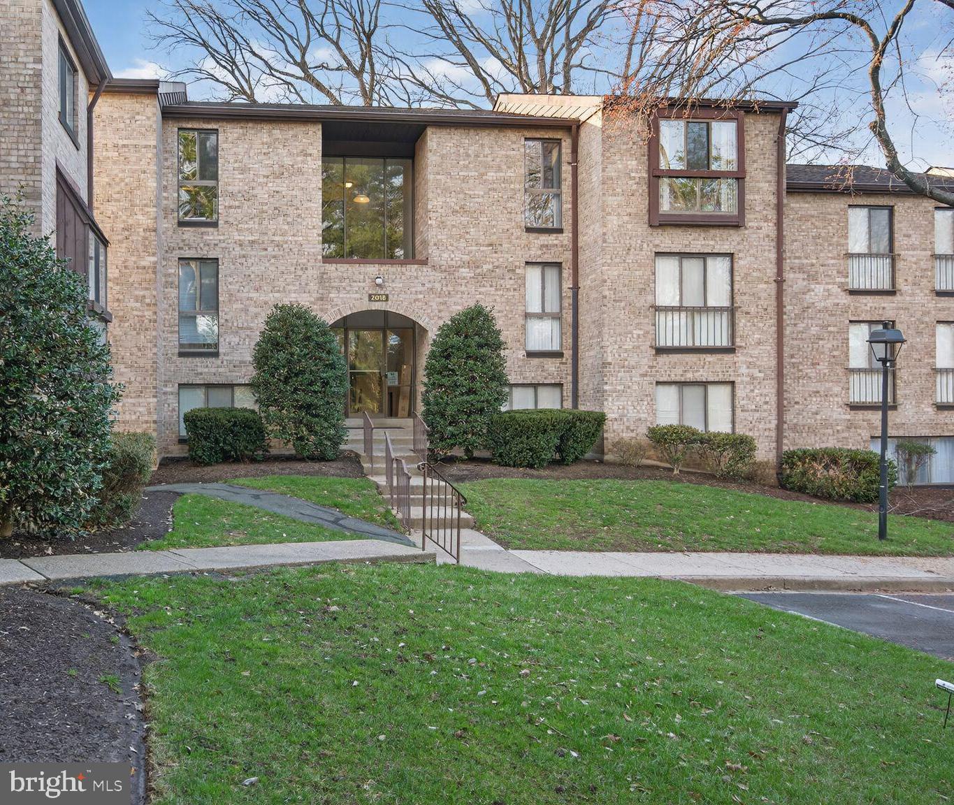 2018 COLTS NECK ROAD 10/11B