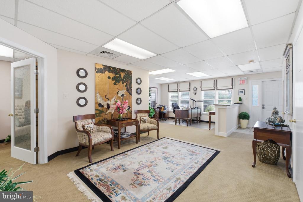 FAIRFAX Unit: 5051-B