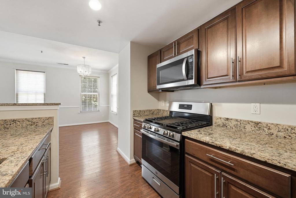 8986 HARROVER PLACE Unit: 86B