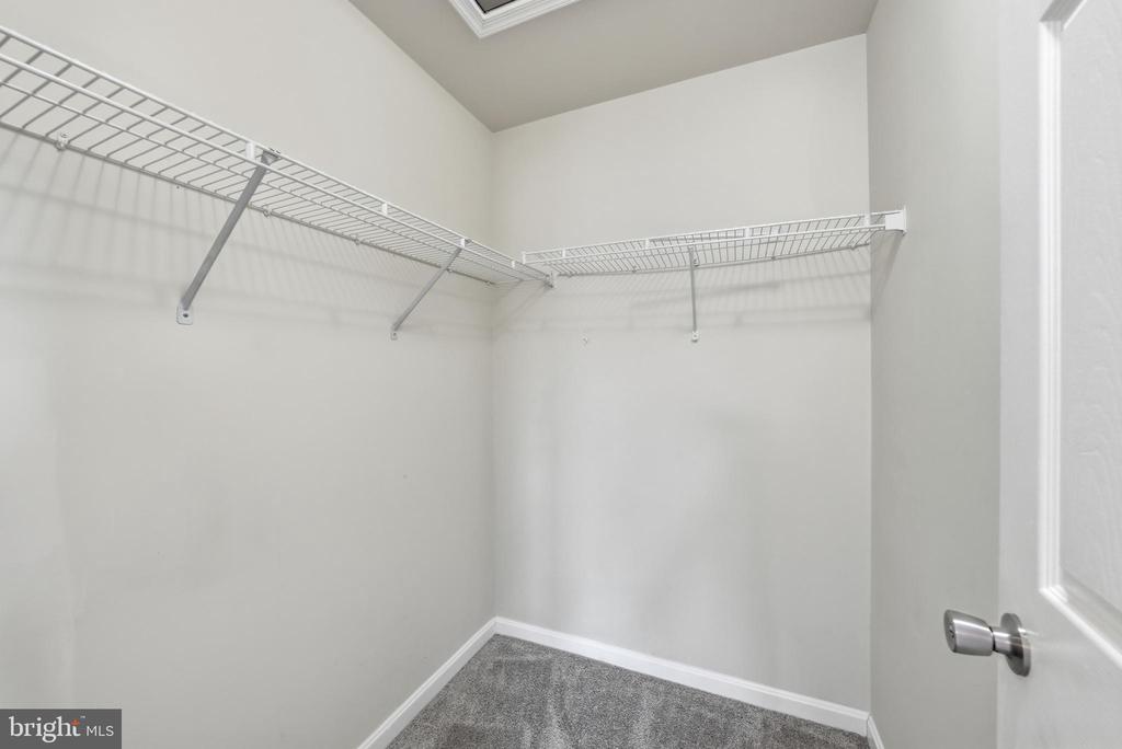 8986 HARROVER PLACE Unit: 86B