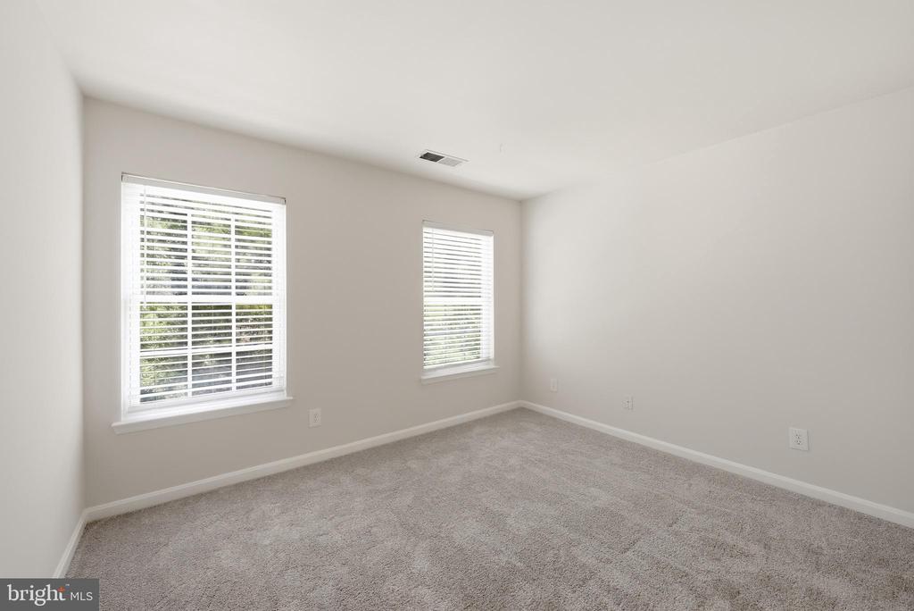 8986 HARROVER PLACE Unit: 86B