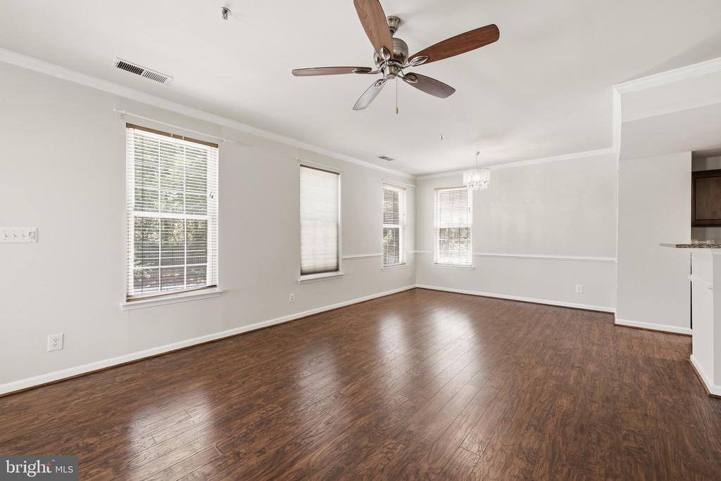 8986 HARROVER PLACE Unit: 86B