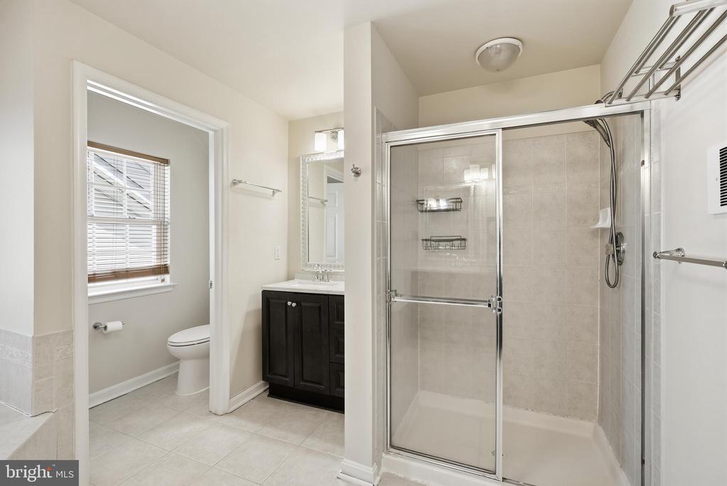 8986 HARROVER PLACE Unit: 86B