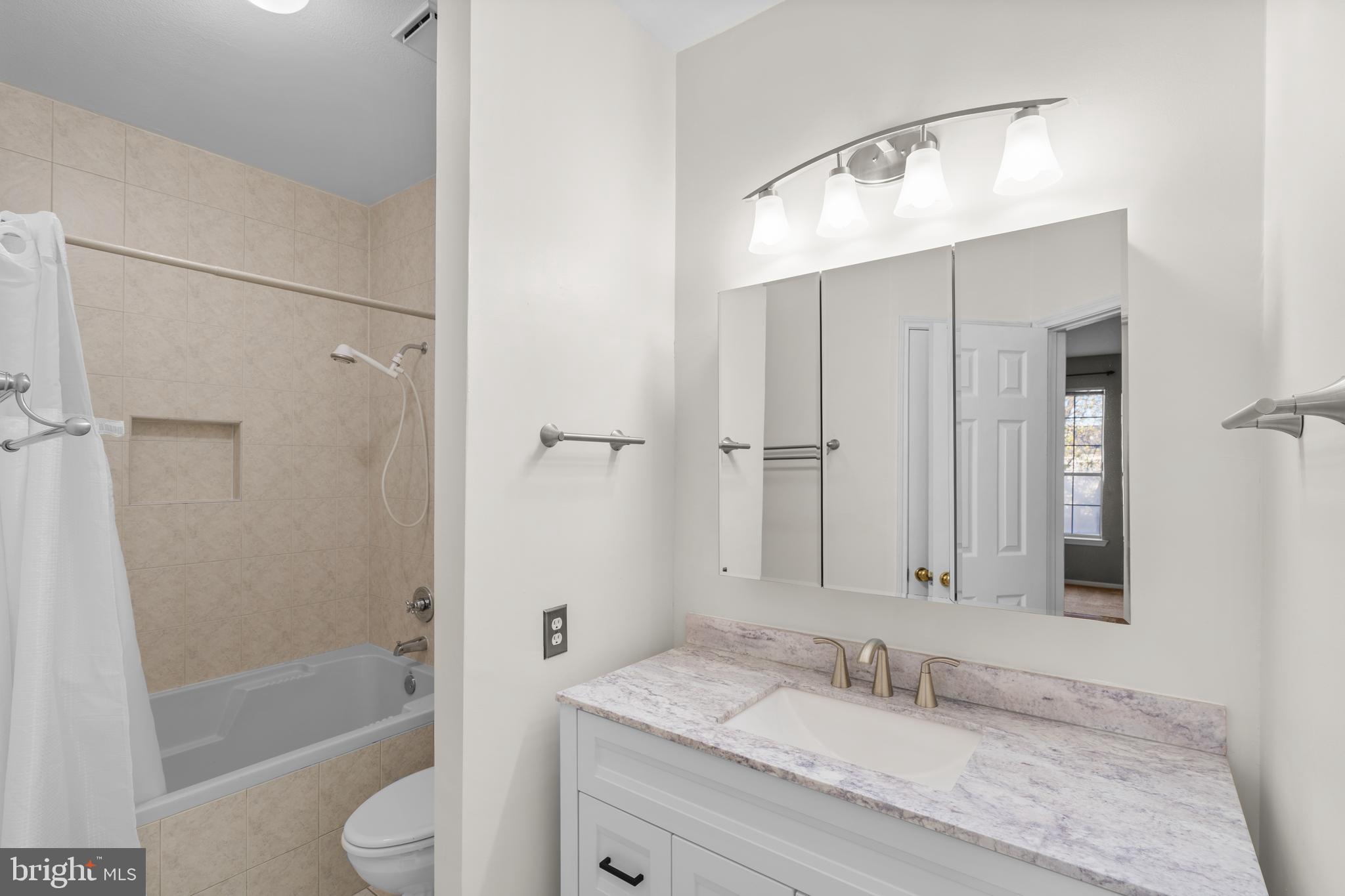 664 GATEWAY DRIVE SE 314