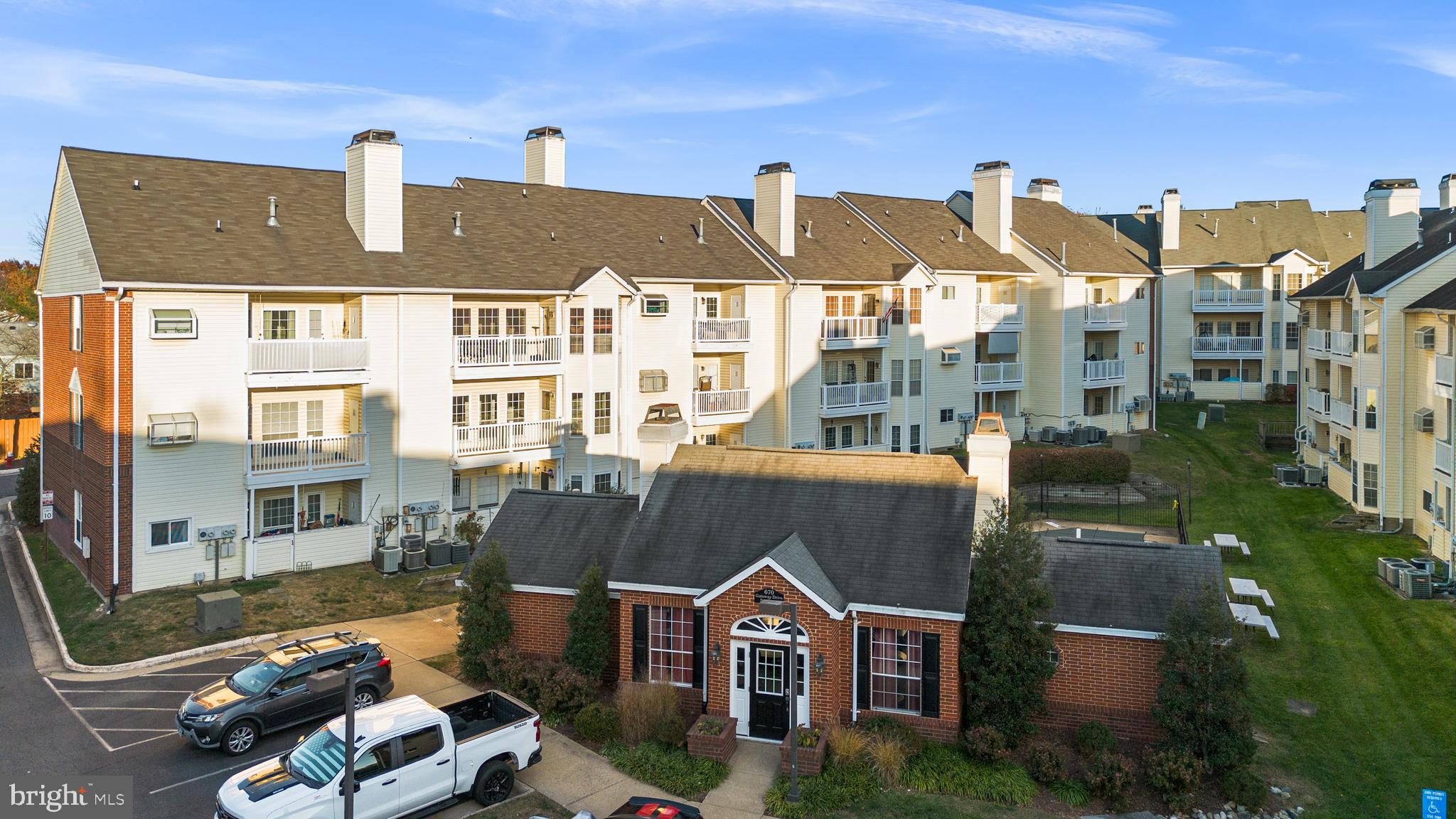 664 GATEWAY DRIVE SE 314