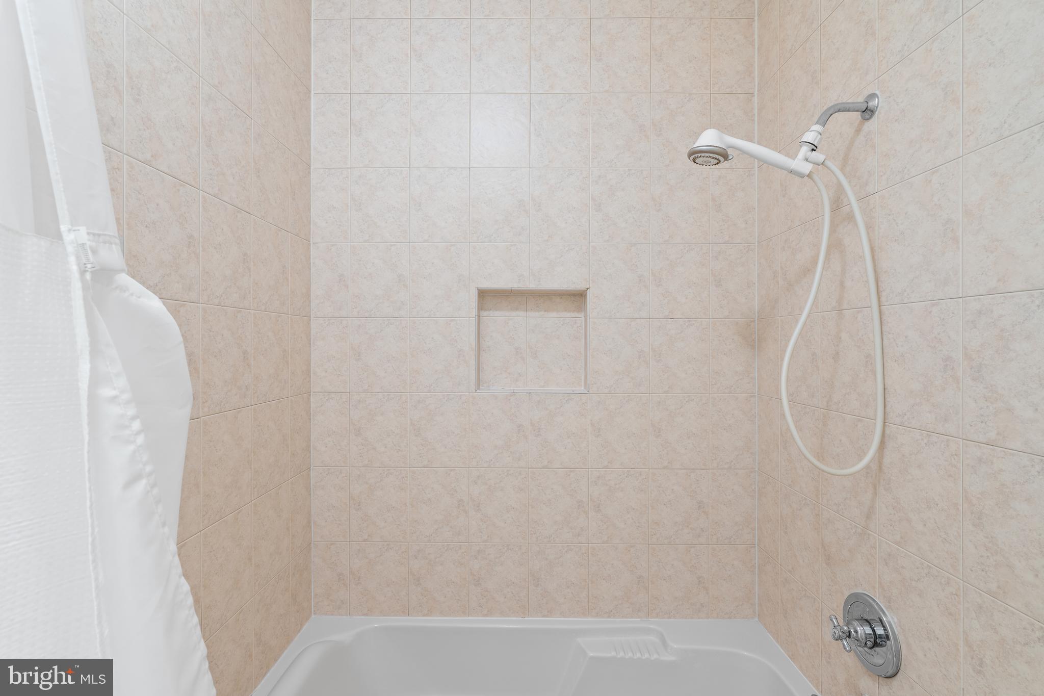 664 GATEWAY DRIVE SE 314