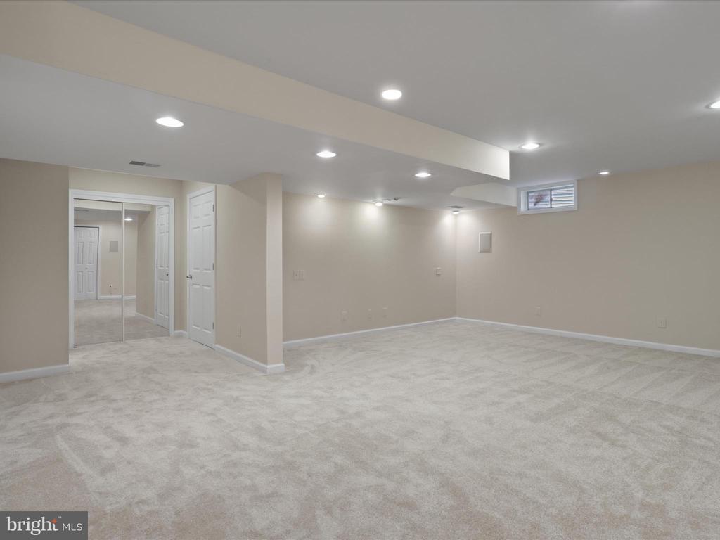 2869 Chevoit Hill Ct