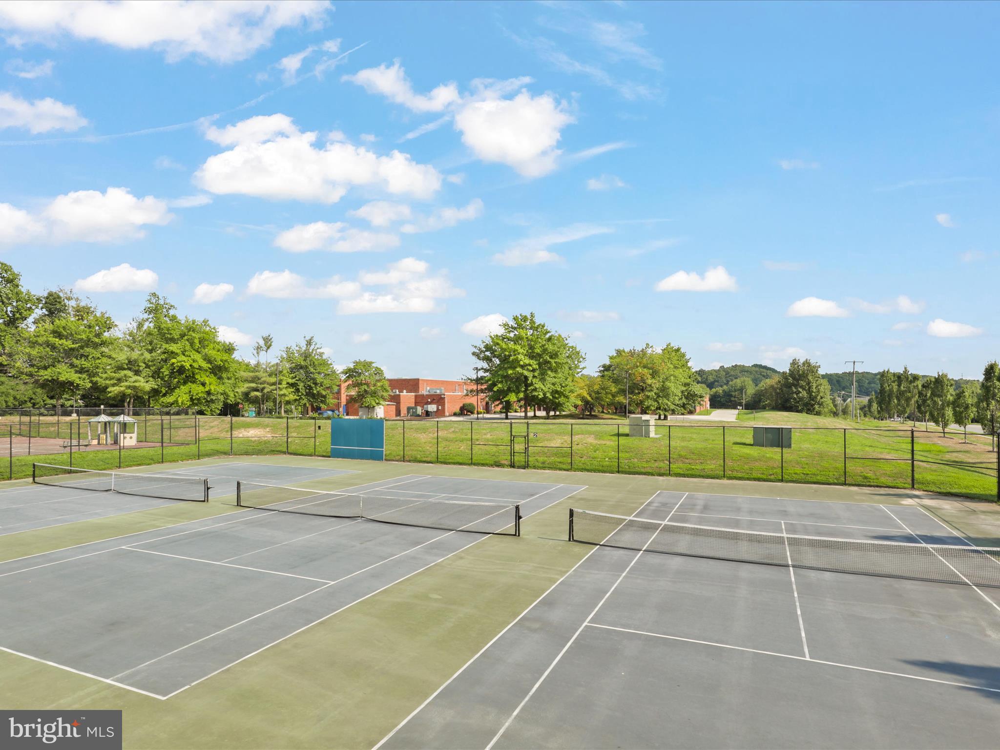 2869 Chevoit Hill Ct