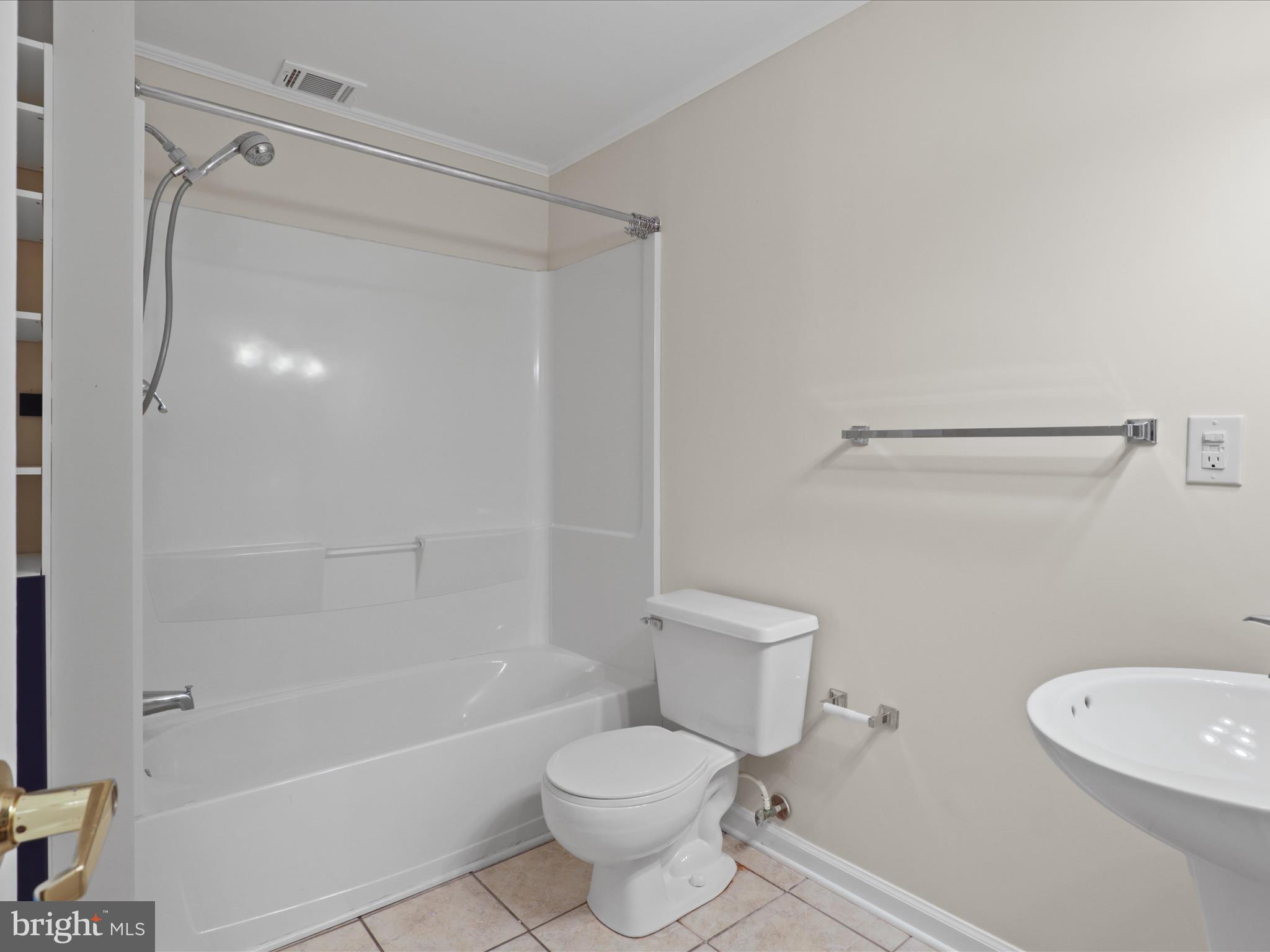 2869 Chevoit Hill Ct