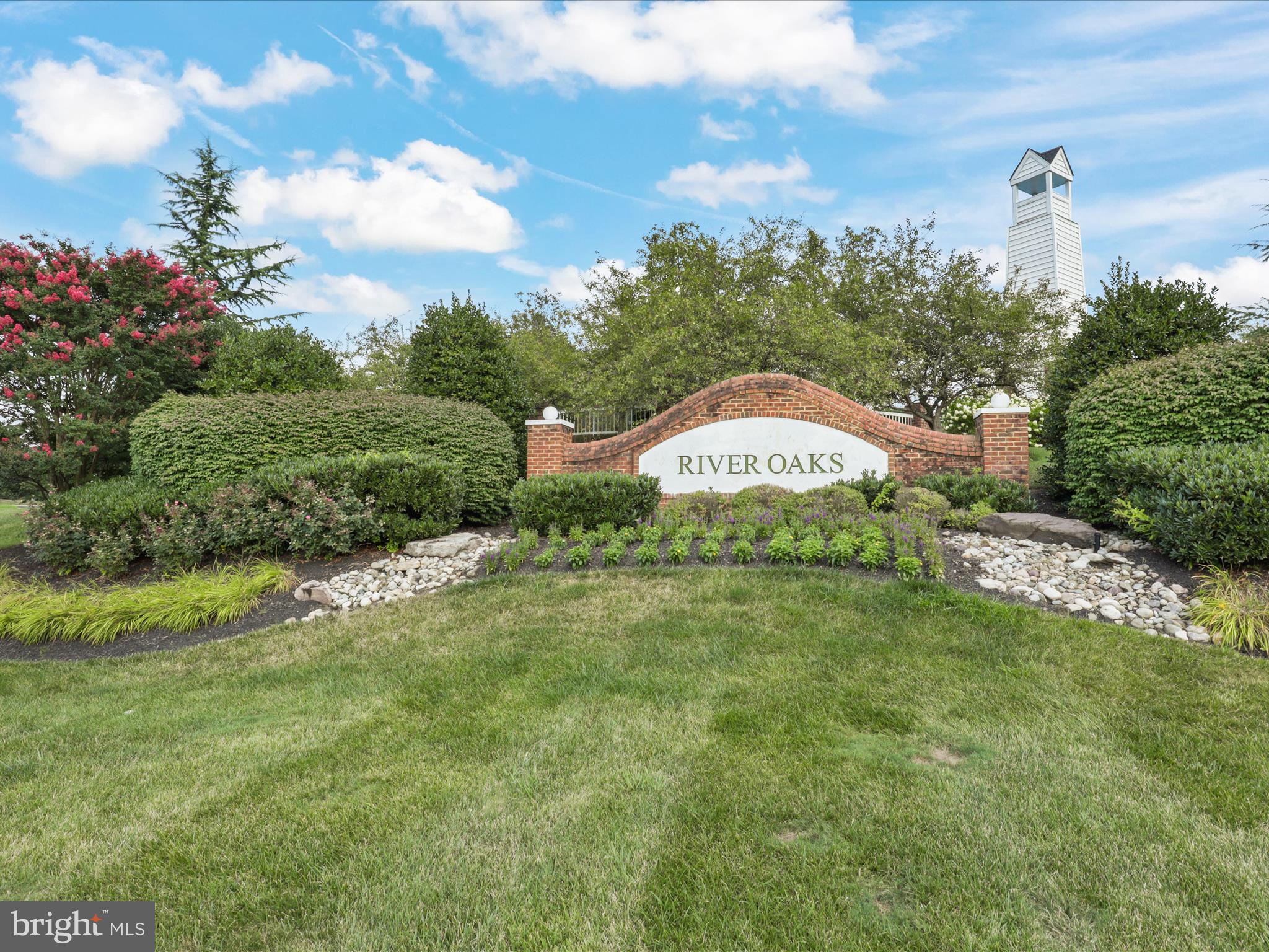 2869 Chevoit Hill Ct