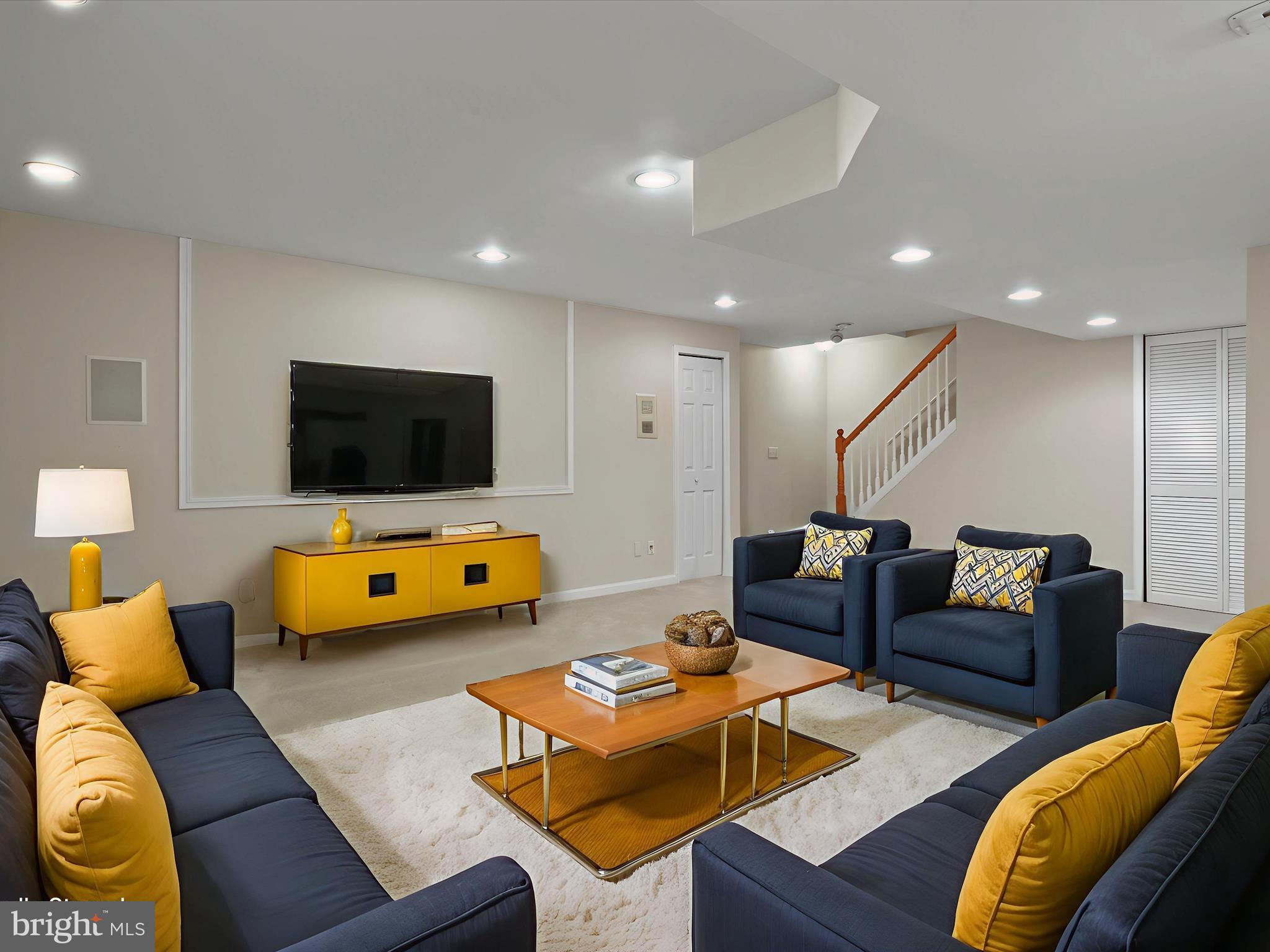 2869 Chevoit Hill Ct