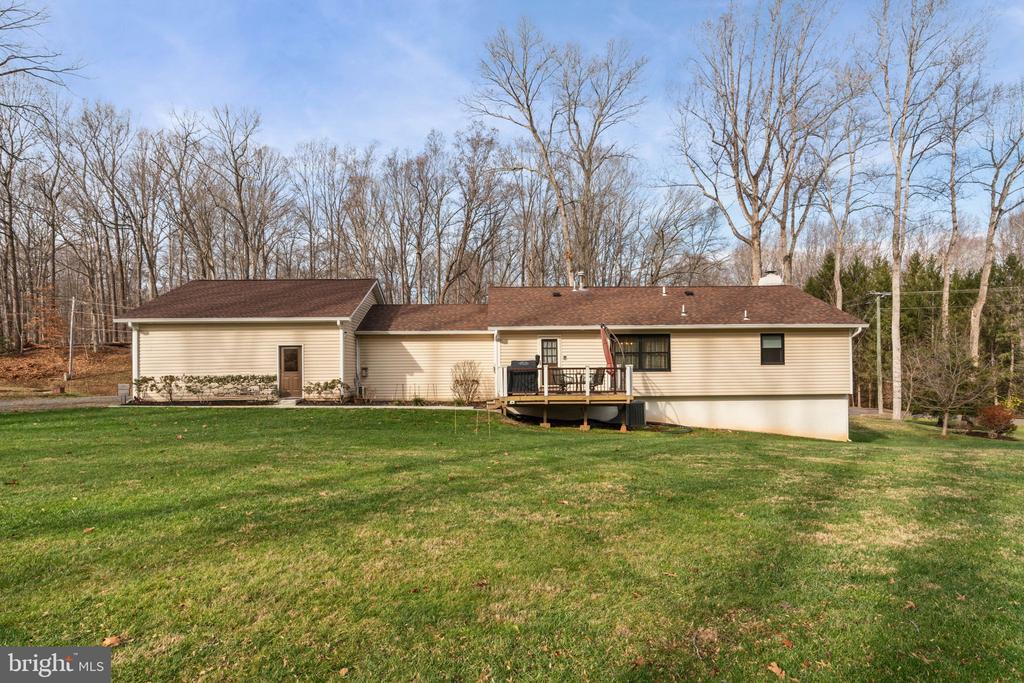 11049 NEWOOD DRIVE