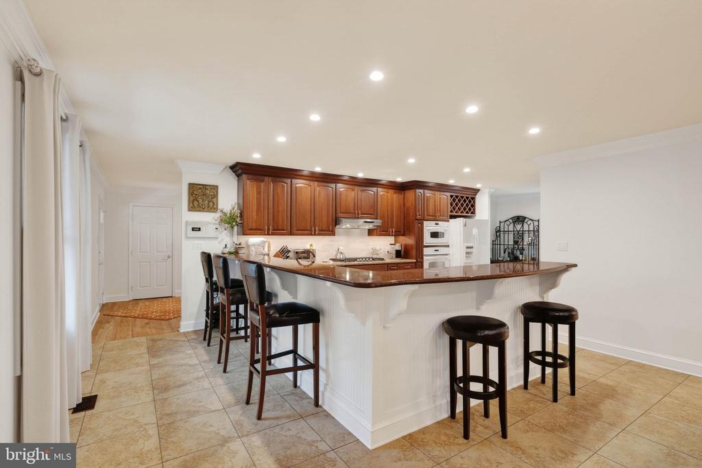 11049 NEWOOD DRIVE