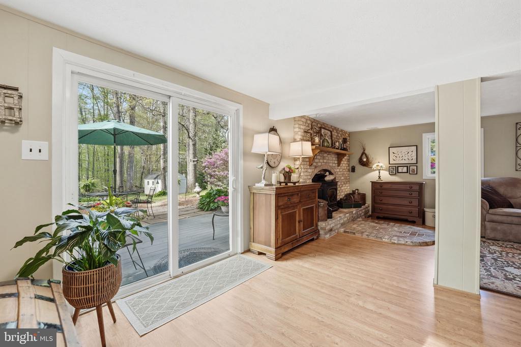 10804 LAKE JACKSON DRIVE