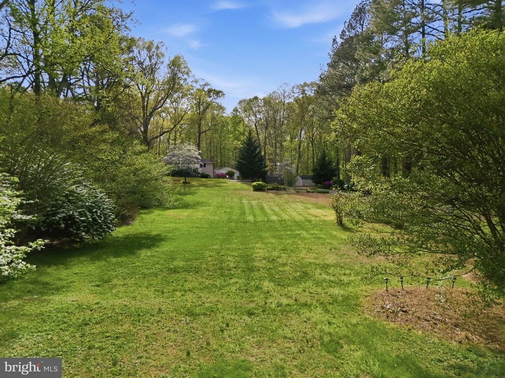 10804 LAKE JACKSON DRIVE