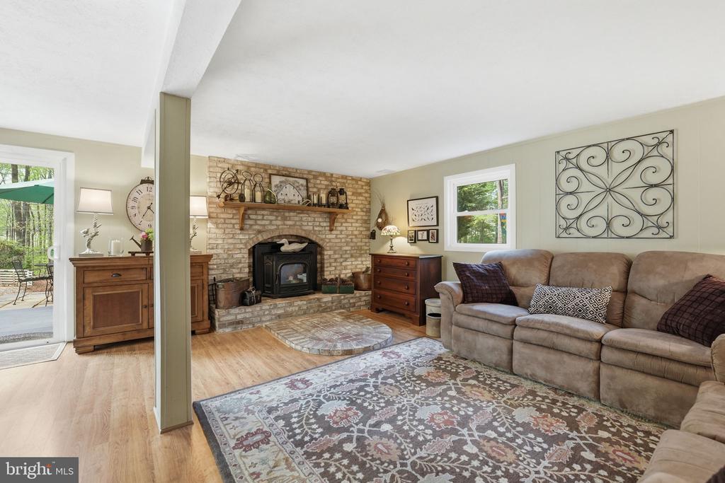 10804 LAKE JACKSON DRIVE