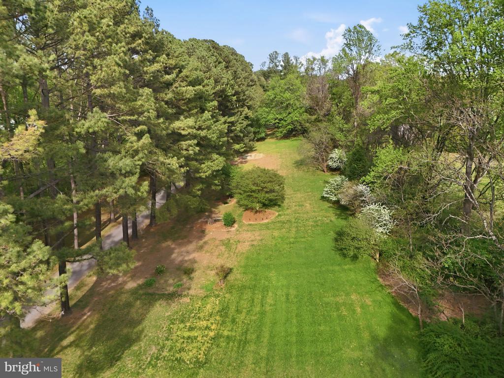10804 LAKE JACKSON DRIVE