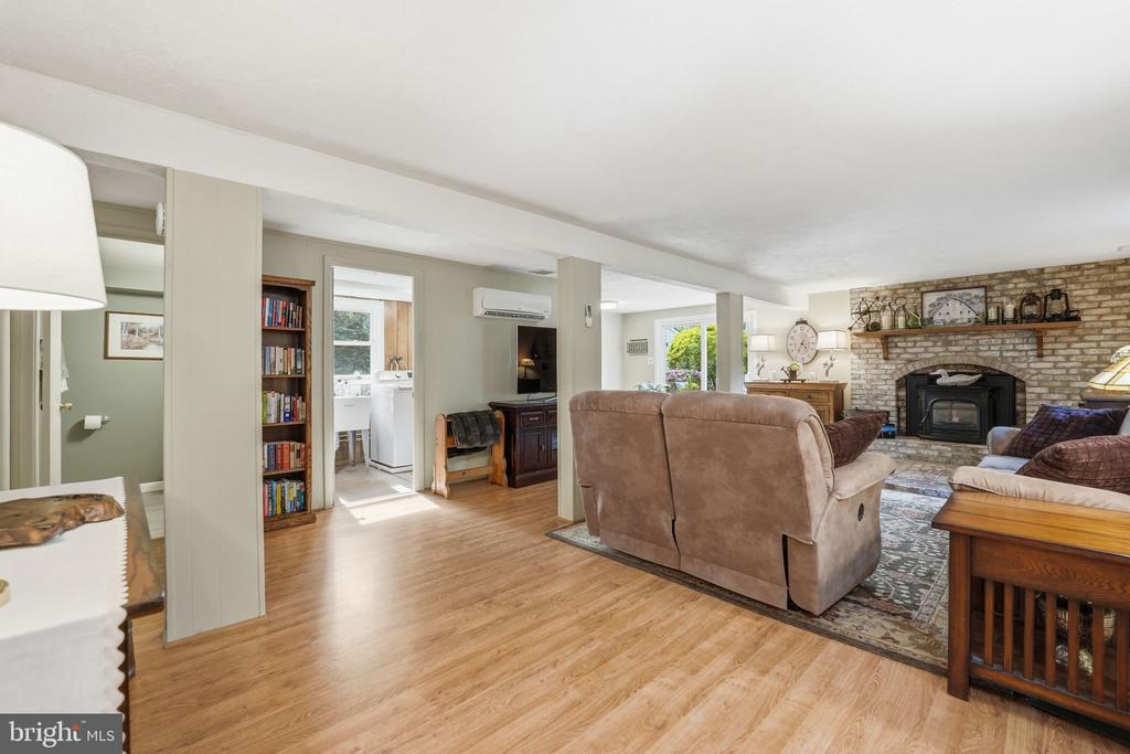 10804 LAKE JACKSON DRIVE