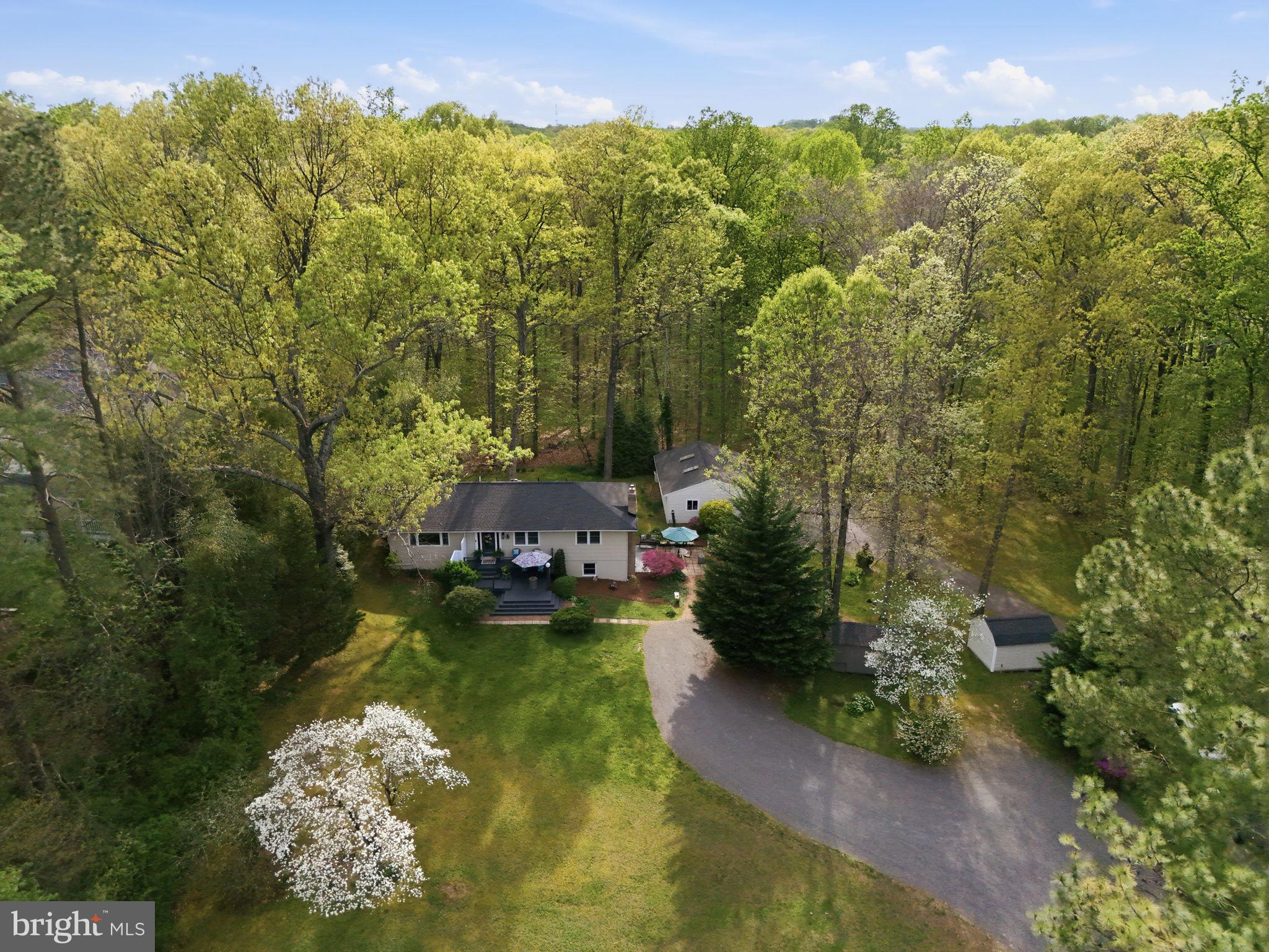 10804 LAKE JACKSON DRIVE