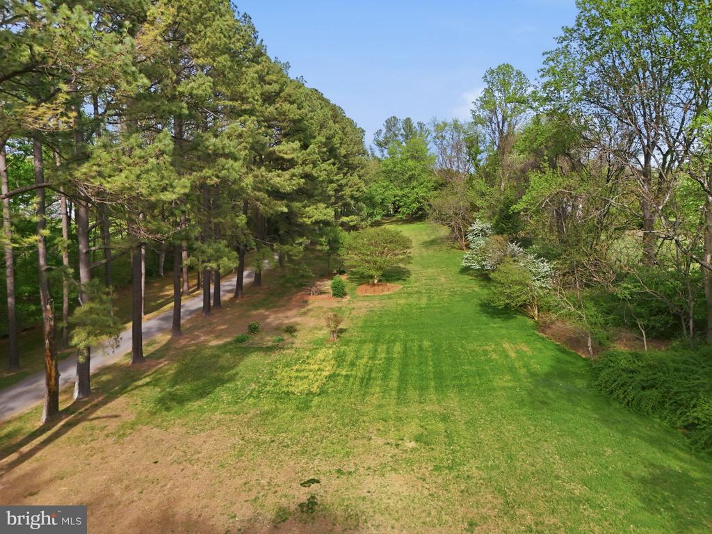 10804 LAKE JACKSON DRIVE
