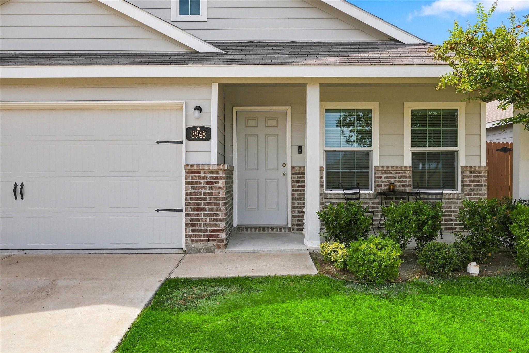 3948 Surrey Drive