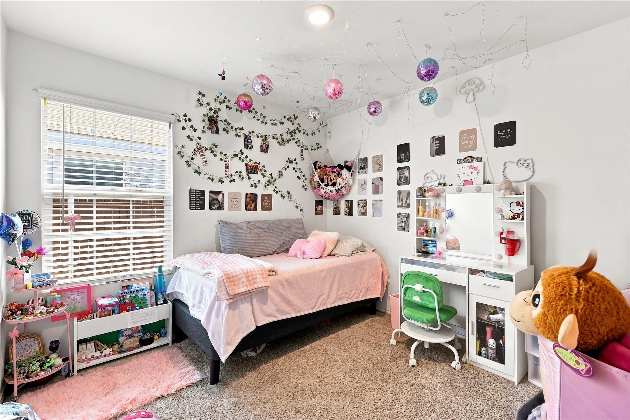 3948 Surrey Drive